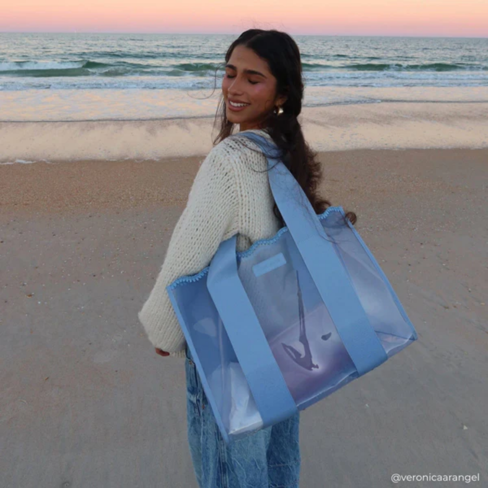 Case Mate Jelly Tote Bag & Phone Pouch Carolina Blue Crochet Wave