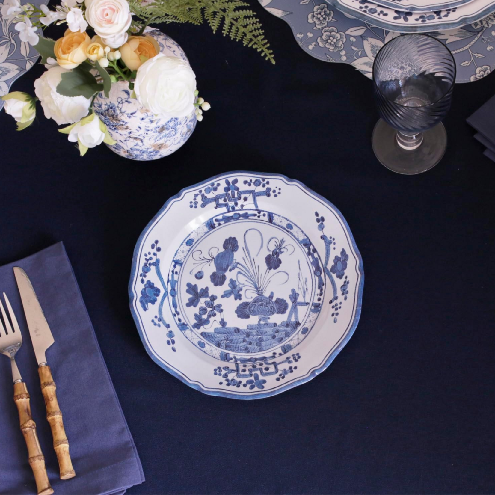 VIDA Faenza Salad Plate Set of 4 White & Blue