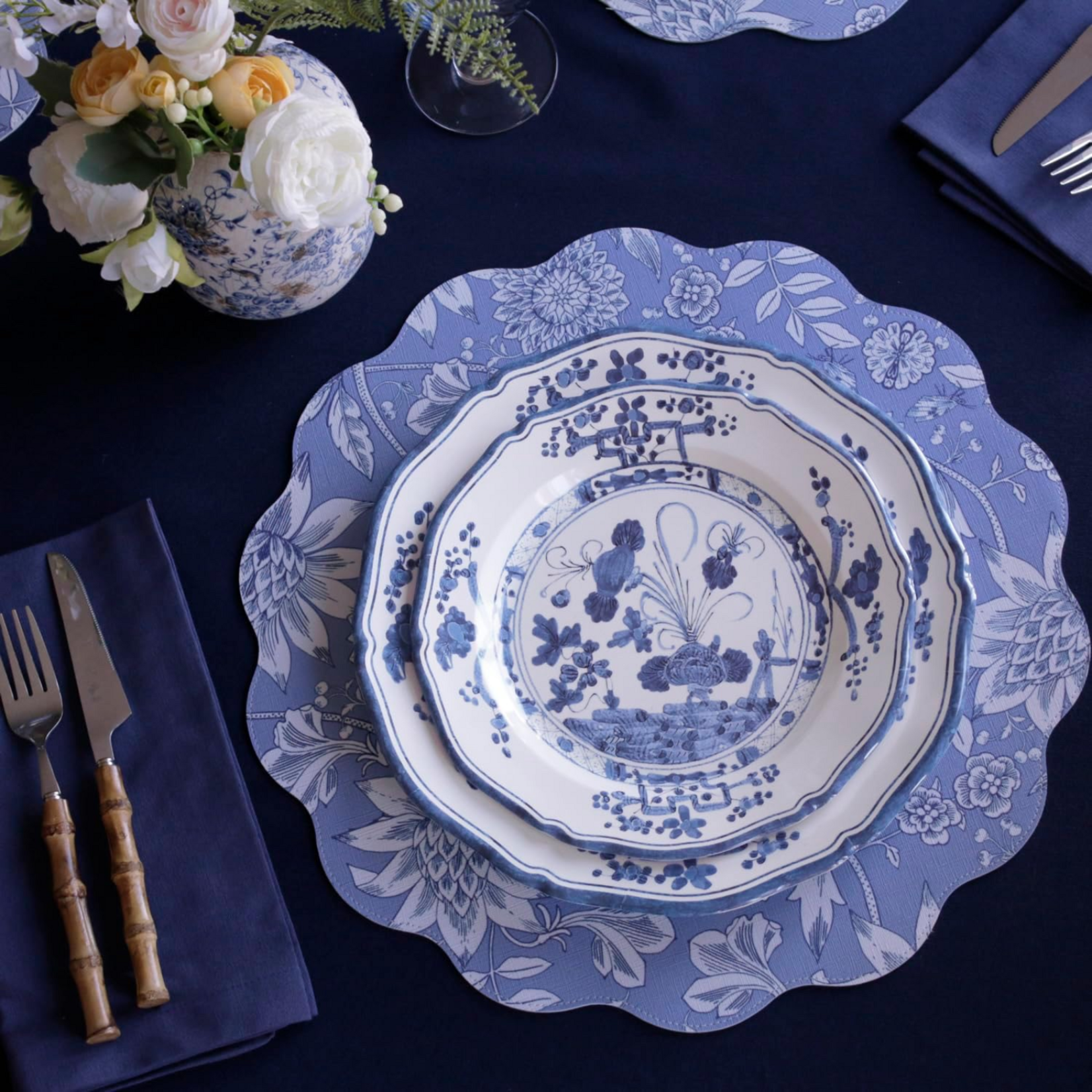 VIDA Faenza Salad Plate Set of 4 White & Blue