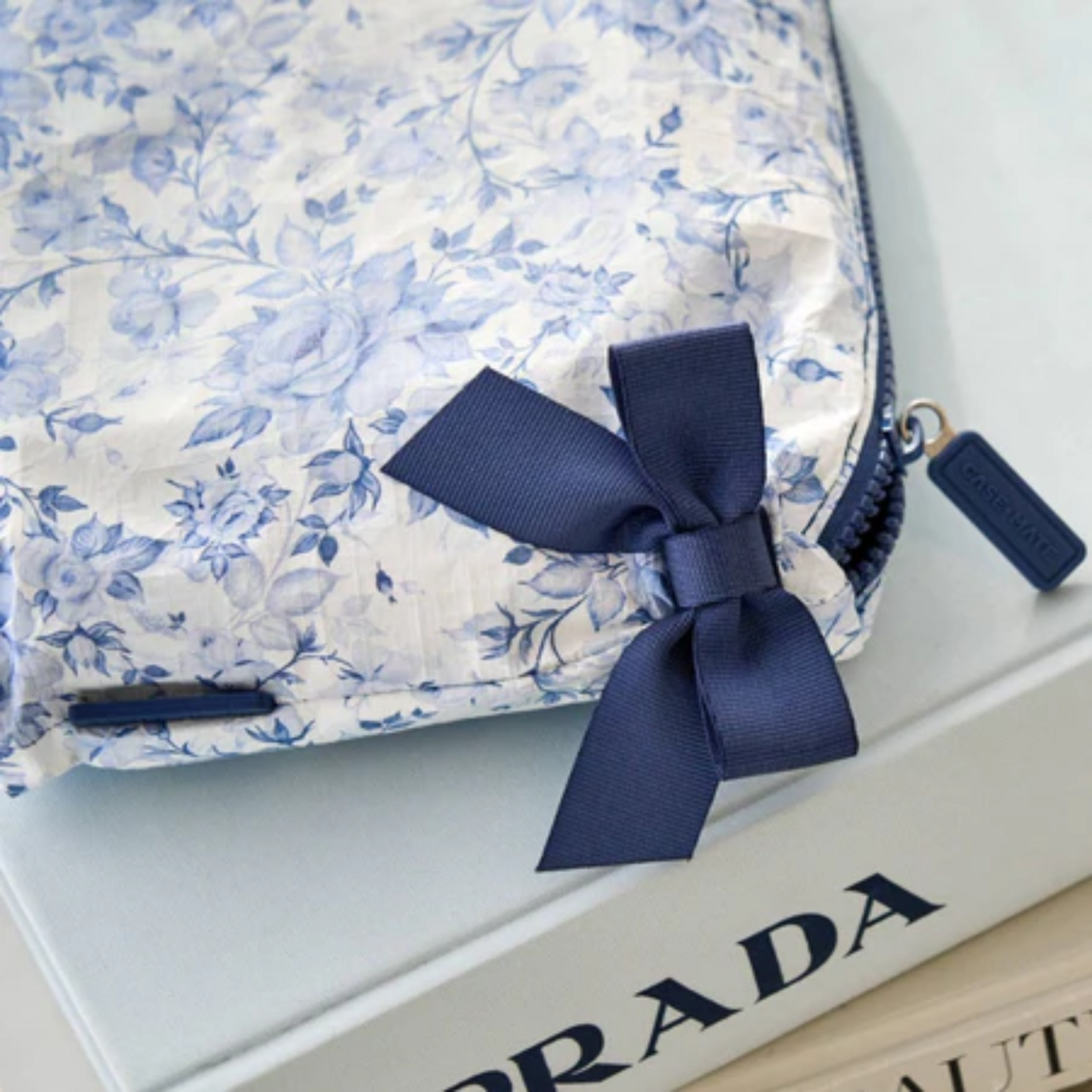 Case Mate Crinkle Make Up Bag - Something Navy Bow