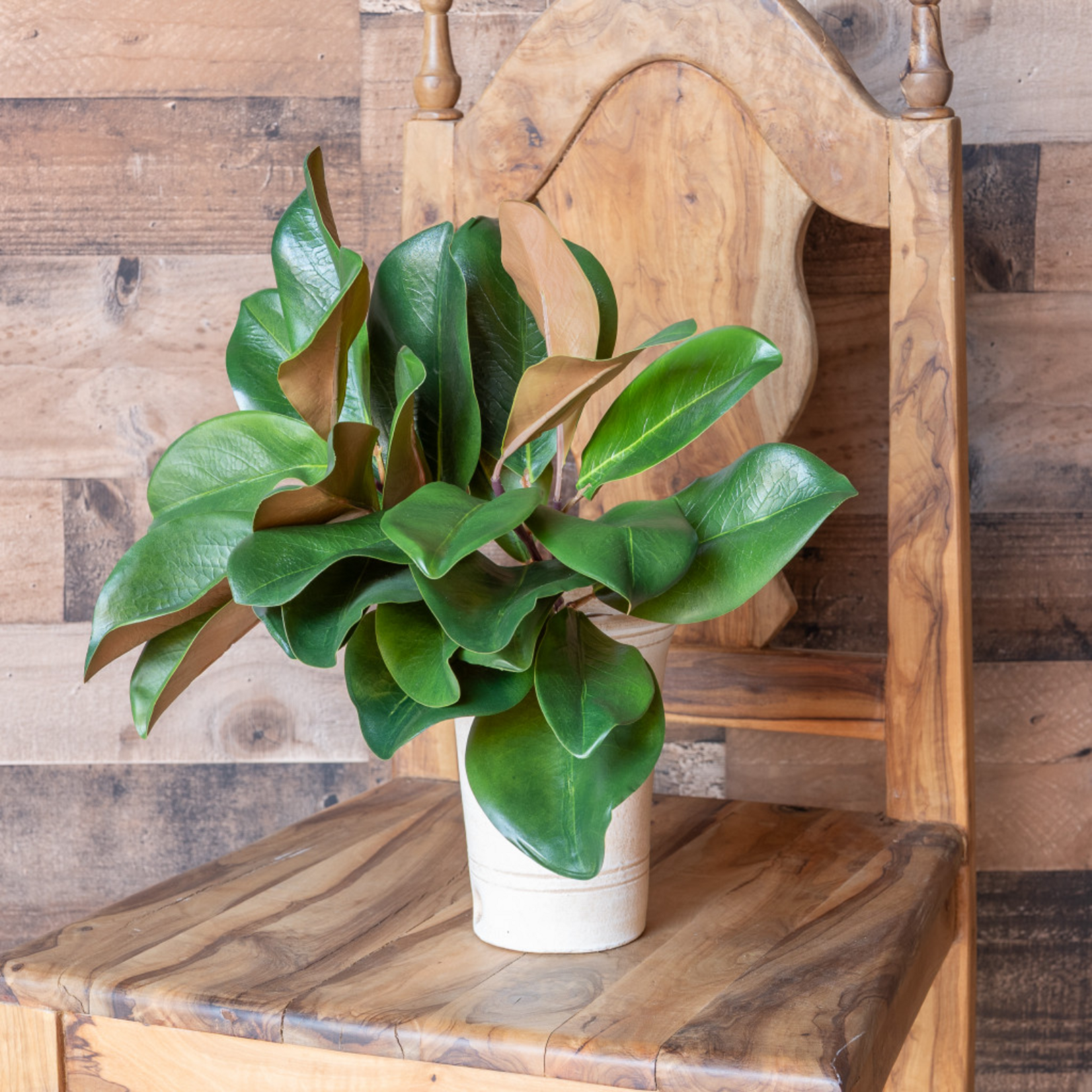 Magnolia Leaf Spray 16 inch
