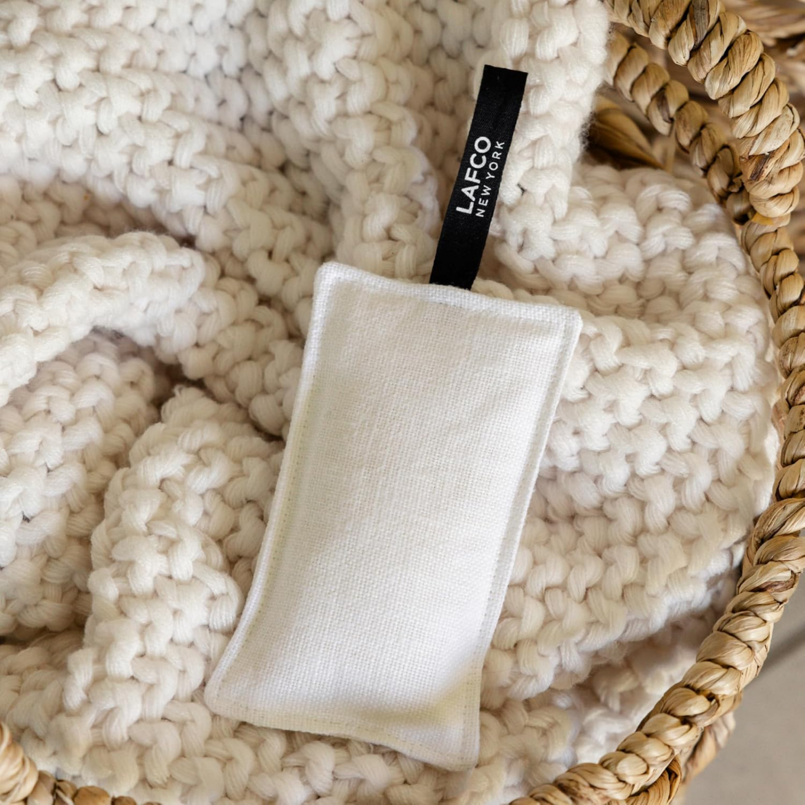 Lafco Lafco Scented Linen Sachet Champagne