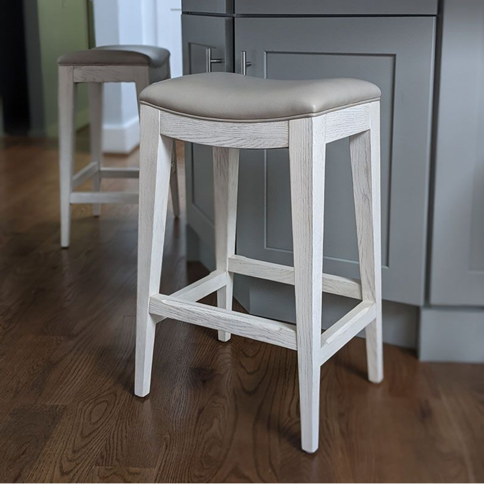 Woodbridge Petite Counter Stool
