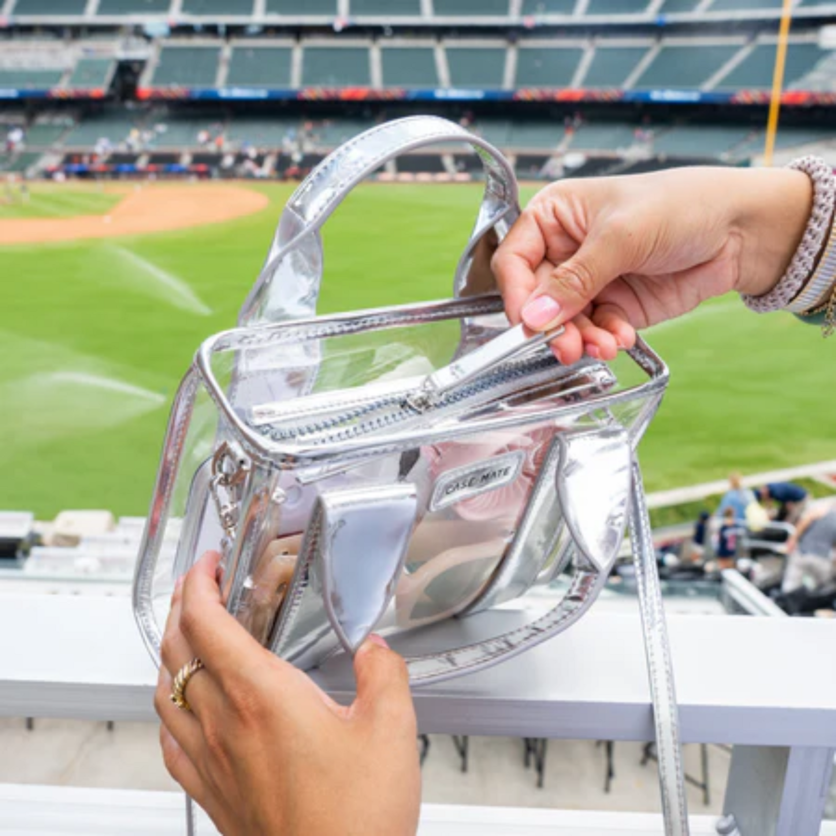 Case Mate Jelly Stadium Tote with Strap - Silver Chrome Clear
