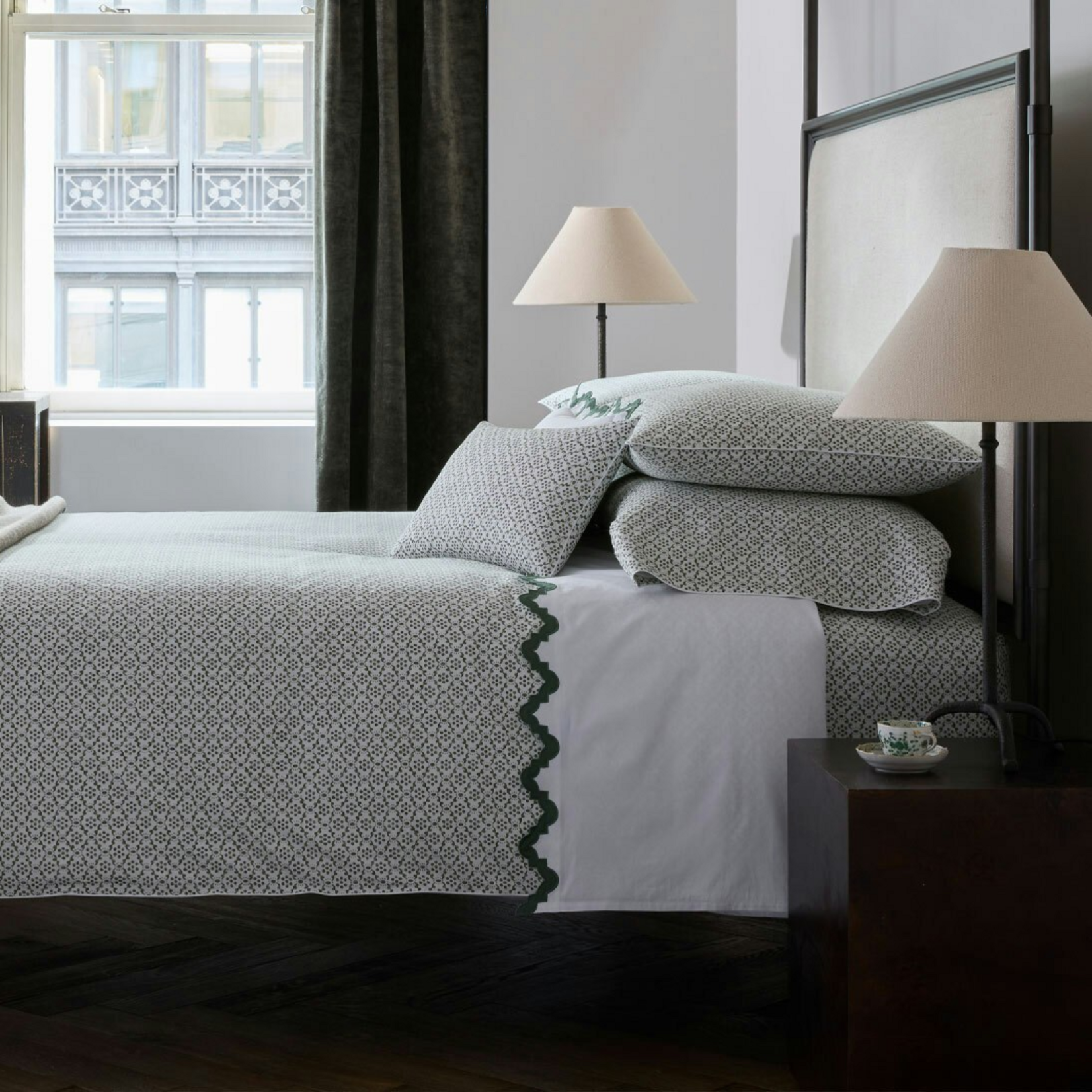 Matouk Matouk Laksha Full/Queen Duvet Cover - Moss