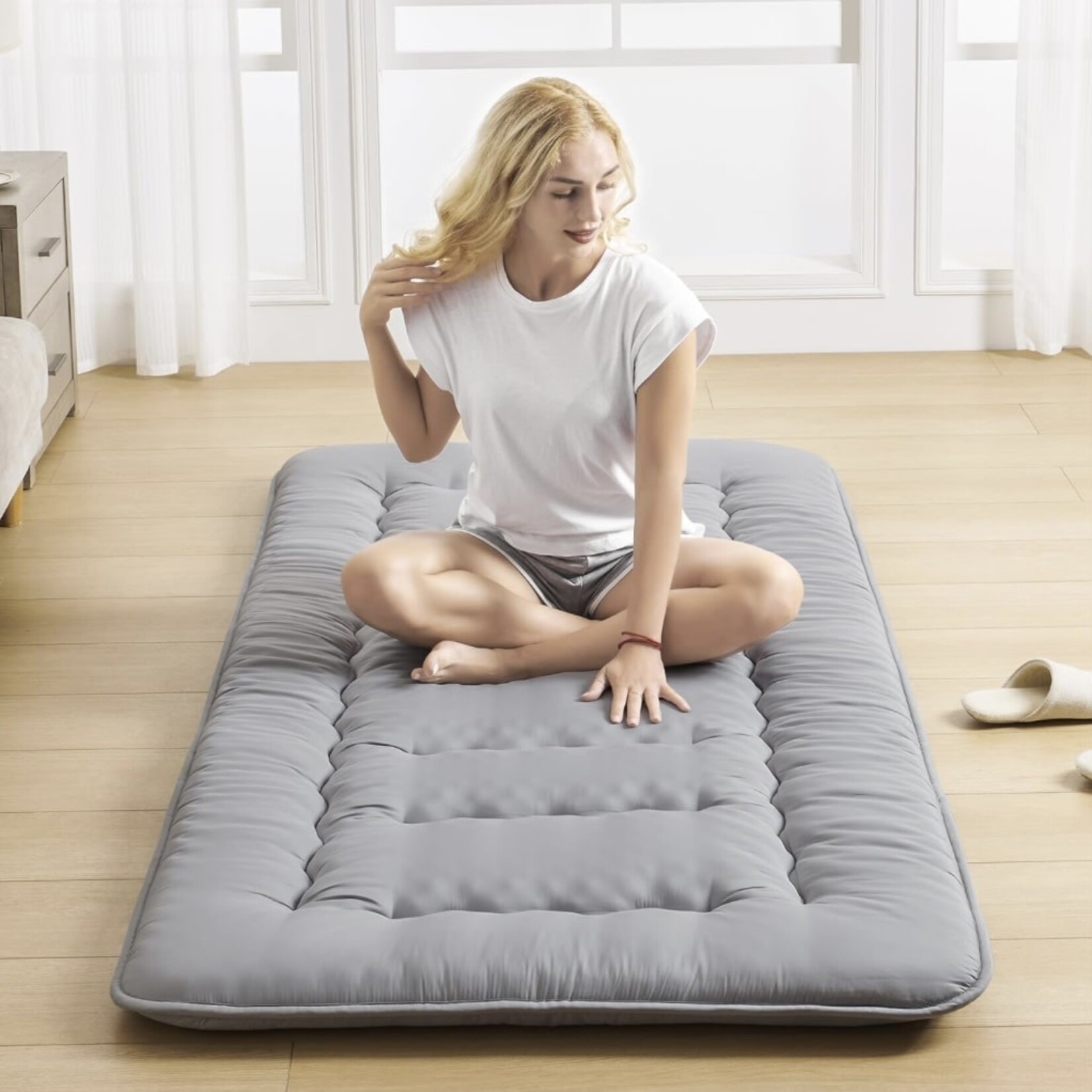 Discount Central Apnino floor mattress and sheet set