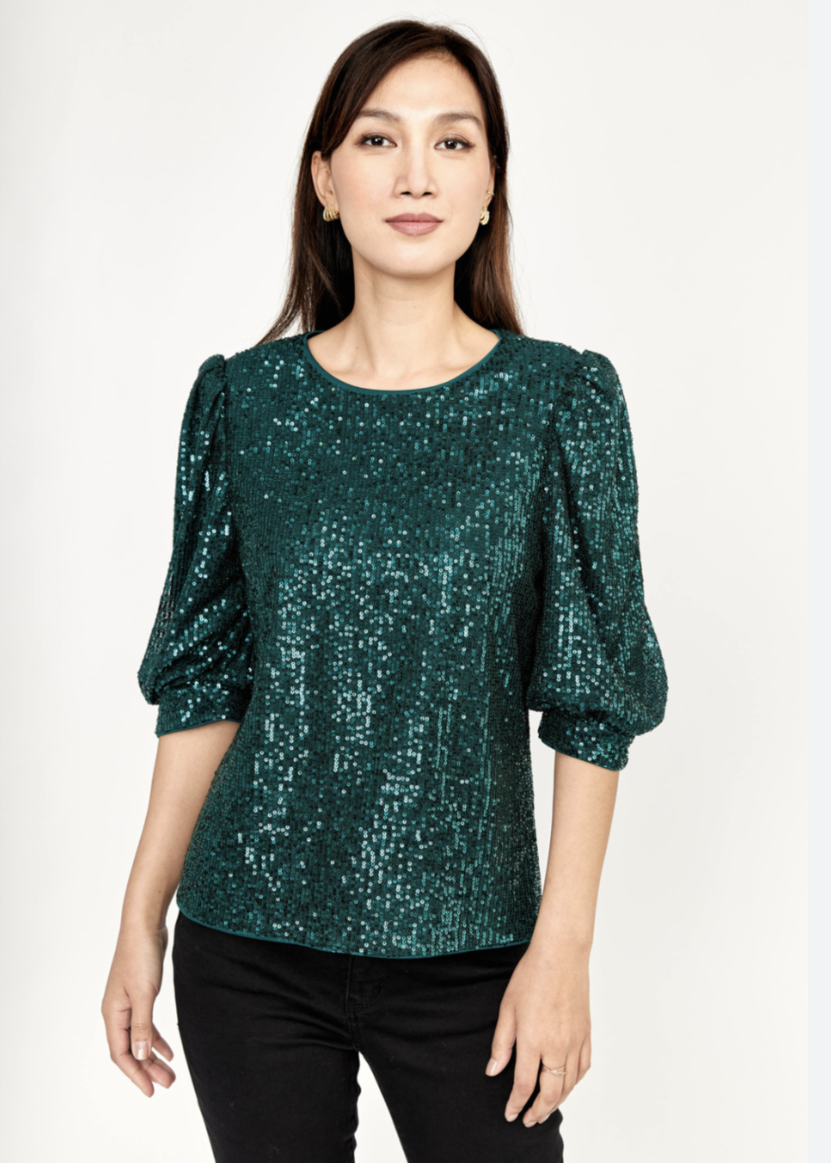 Frank Lyman Emerald all over sequin top with 3/4 puff sleeve