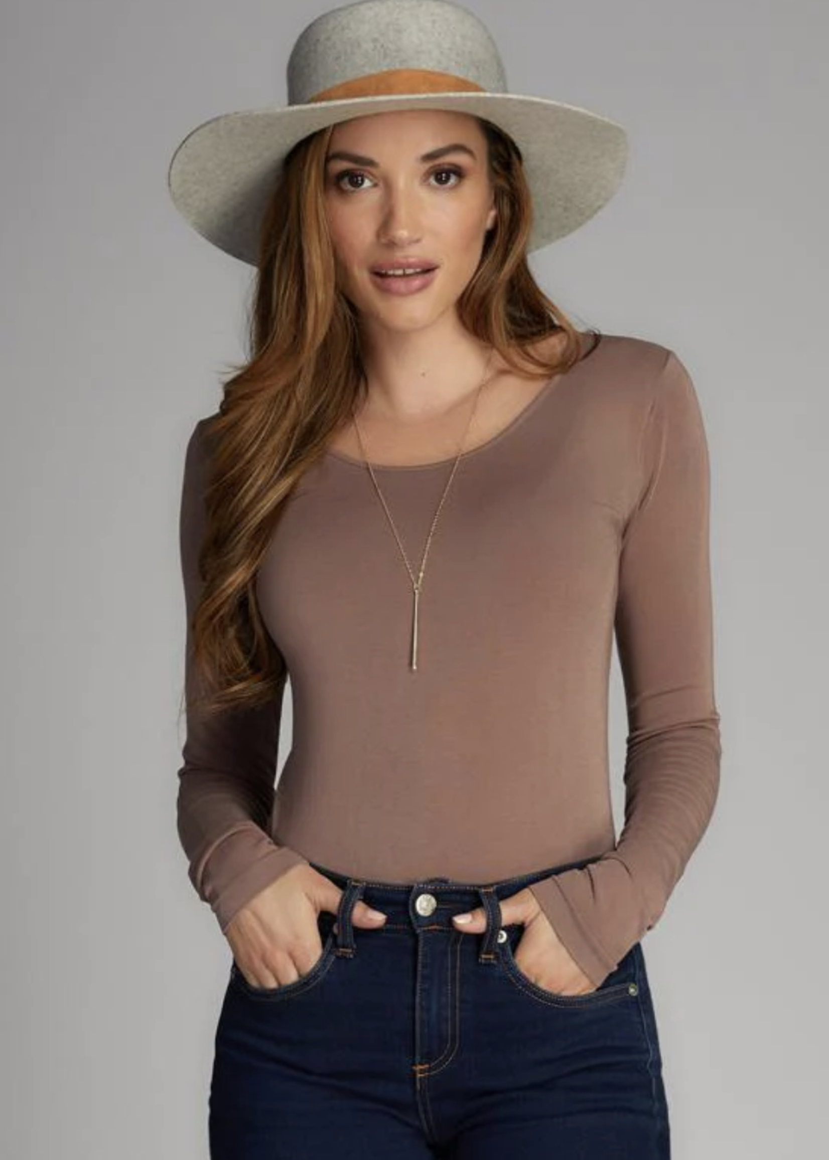 C'est moi Scoop neck long sleeve top
