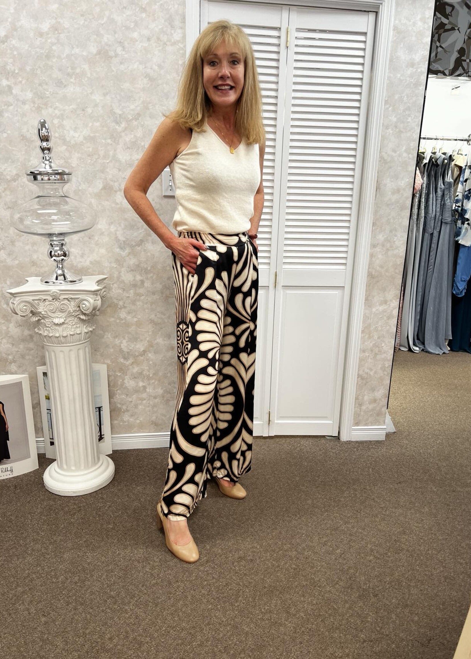 Eternelle Wide leg flowy  print pant