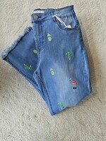 Carreli Jeans Tropical printed jean w/ frayed hem