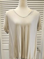 Eternelle High-low hem t-shirt