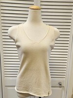 Eternelle V-neck knit tank