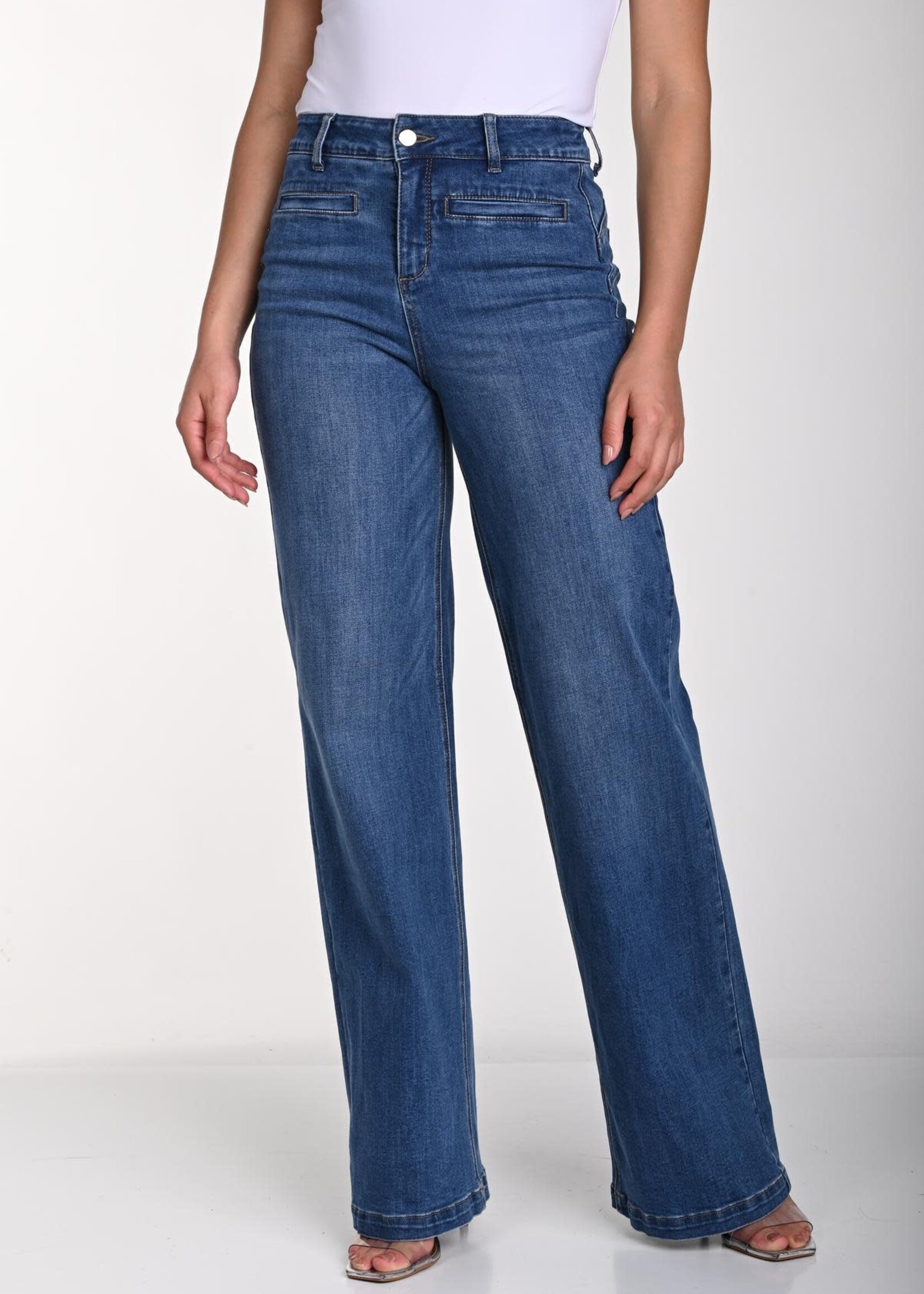 Frank Lyman Button front wide leg jean