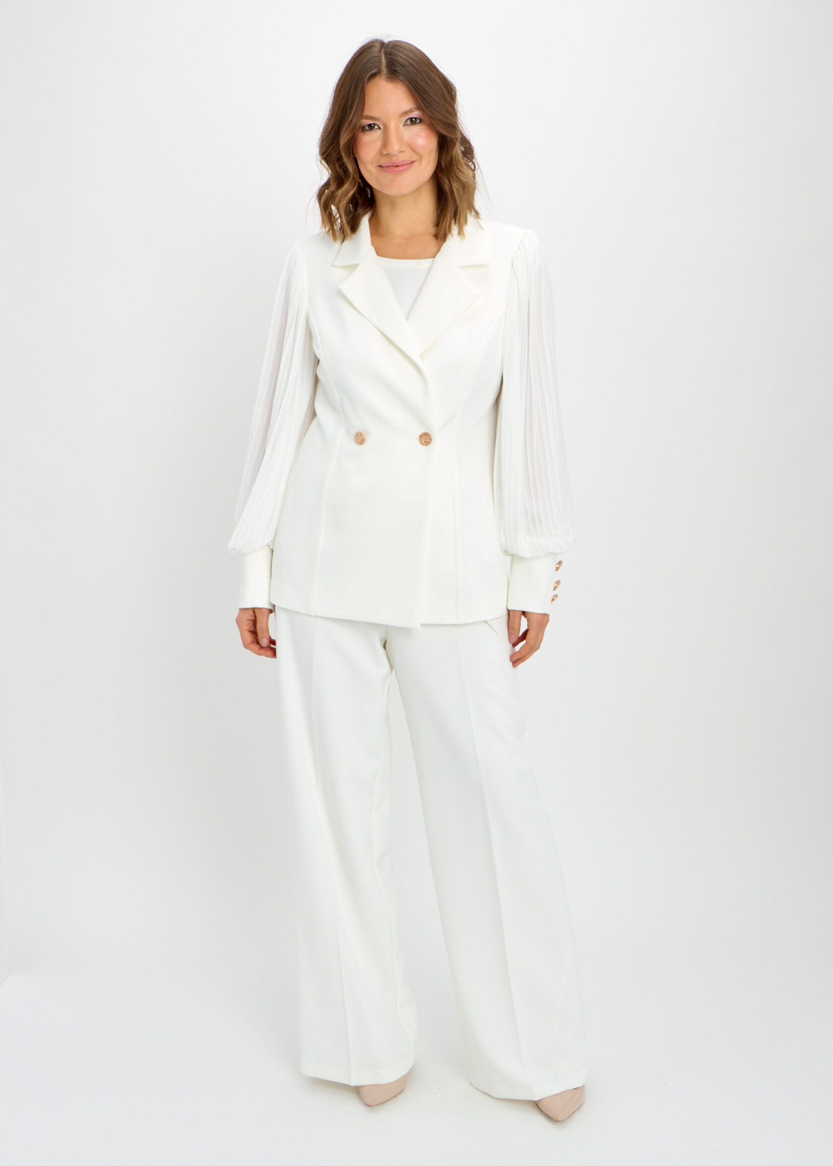 Frank Lyman Puff sleeve notched collar blazer and pant
