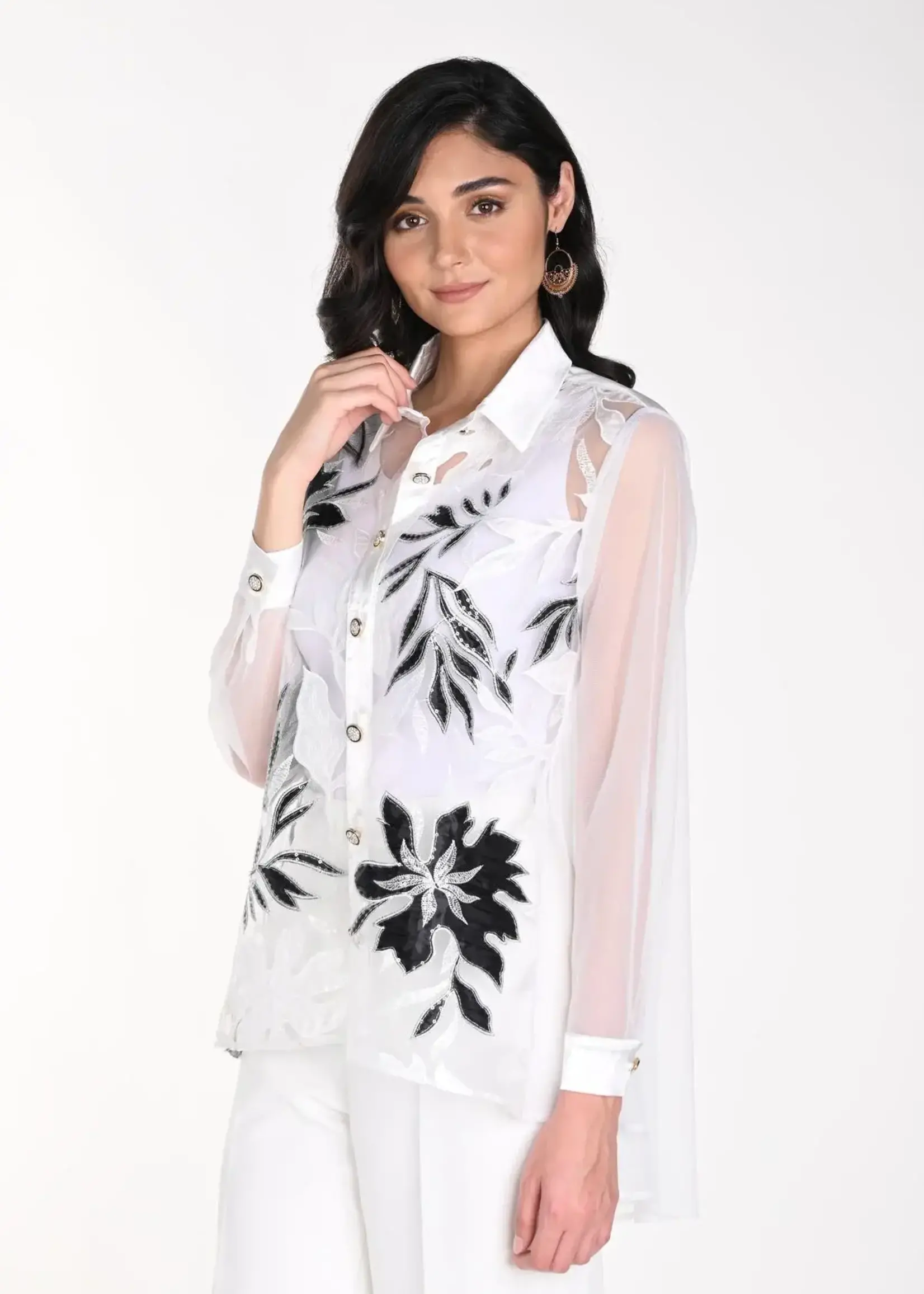 Frank Lyman Sheer fold collar embellished blouse