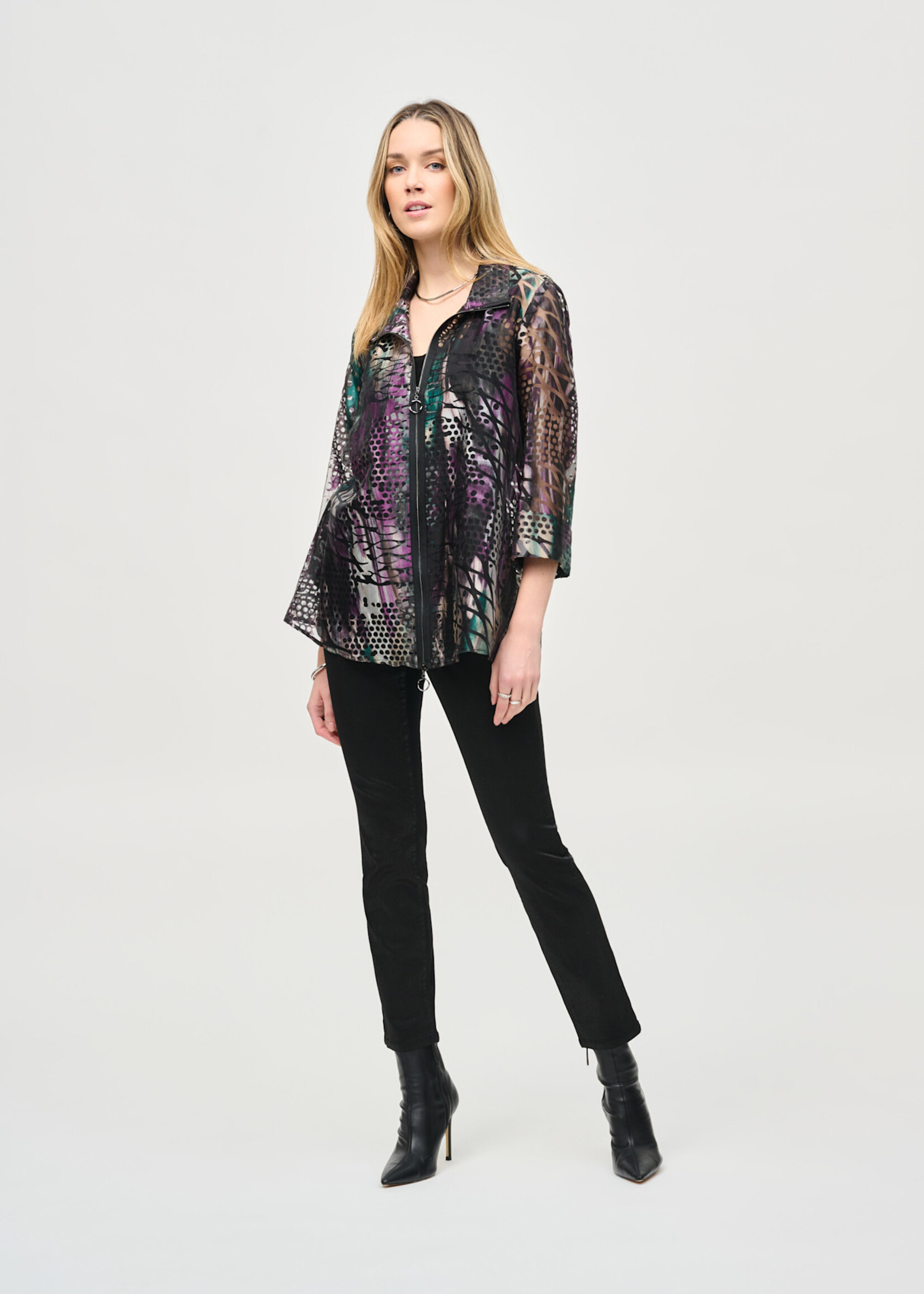 Joseph Ribkoff High- rise foiled denim