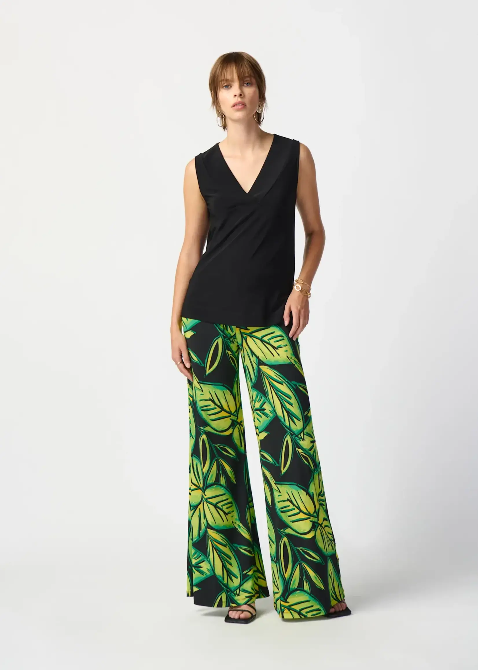 Joseph Ribkoff V-neck sleeveless top