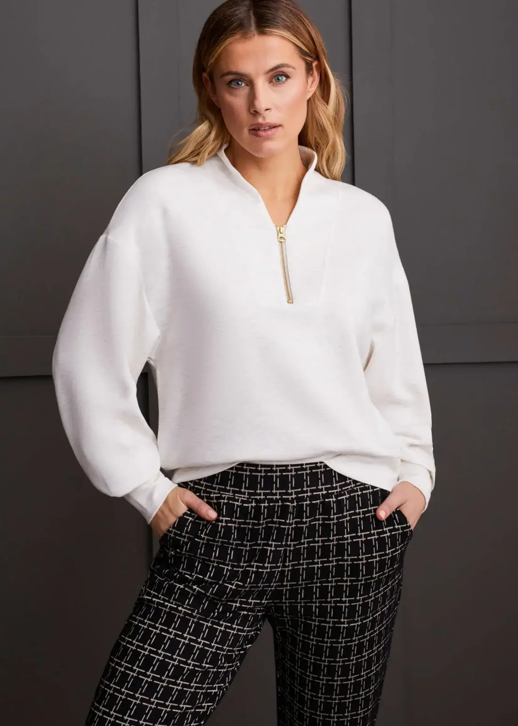 Tribal Quarter zip scuba top