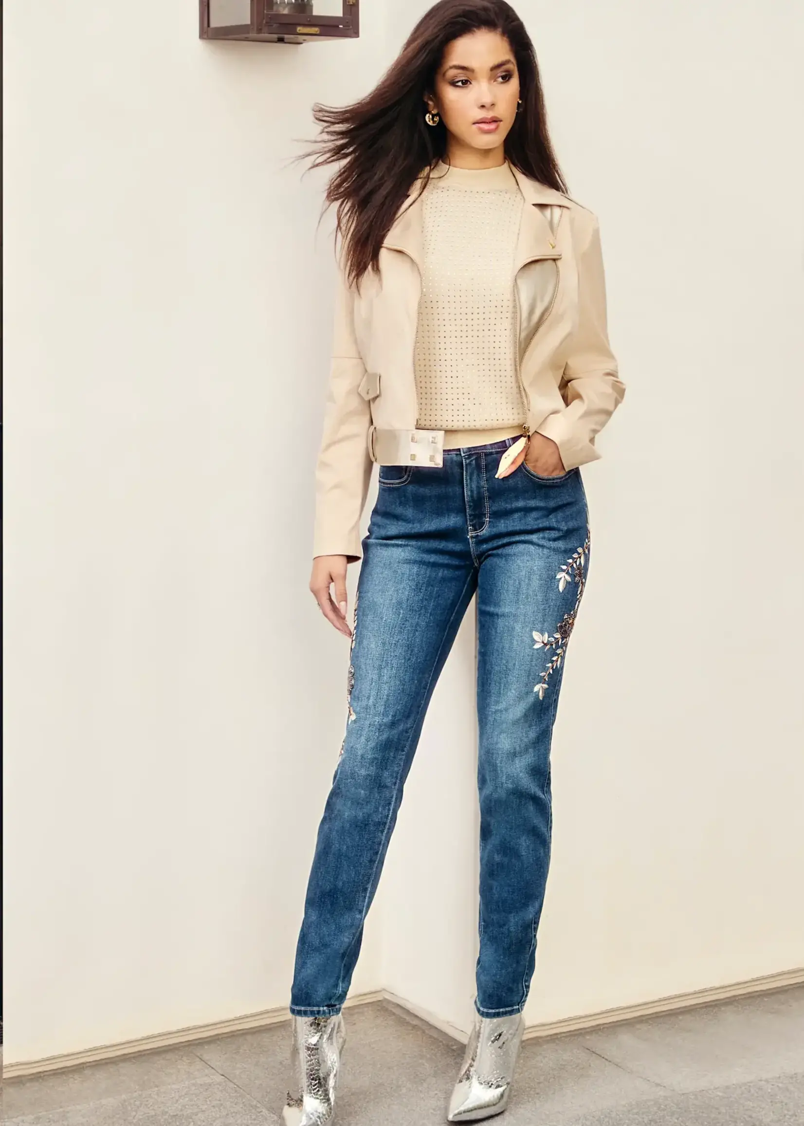 Frank Lyman Fashion moto W/ metallic details