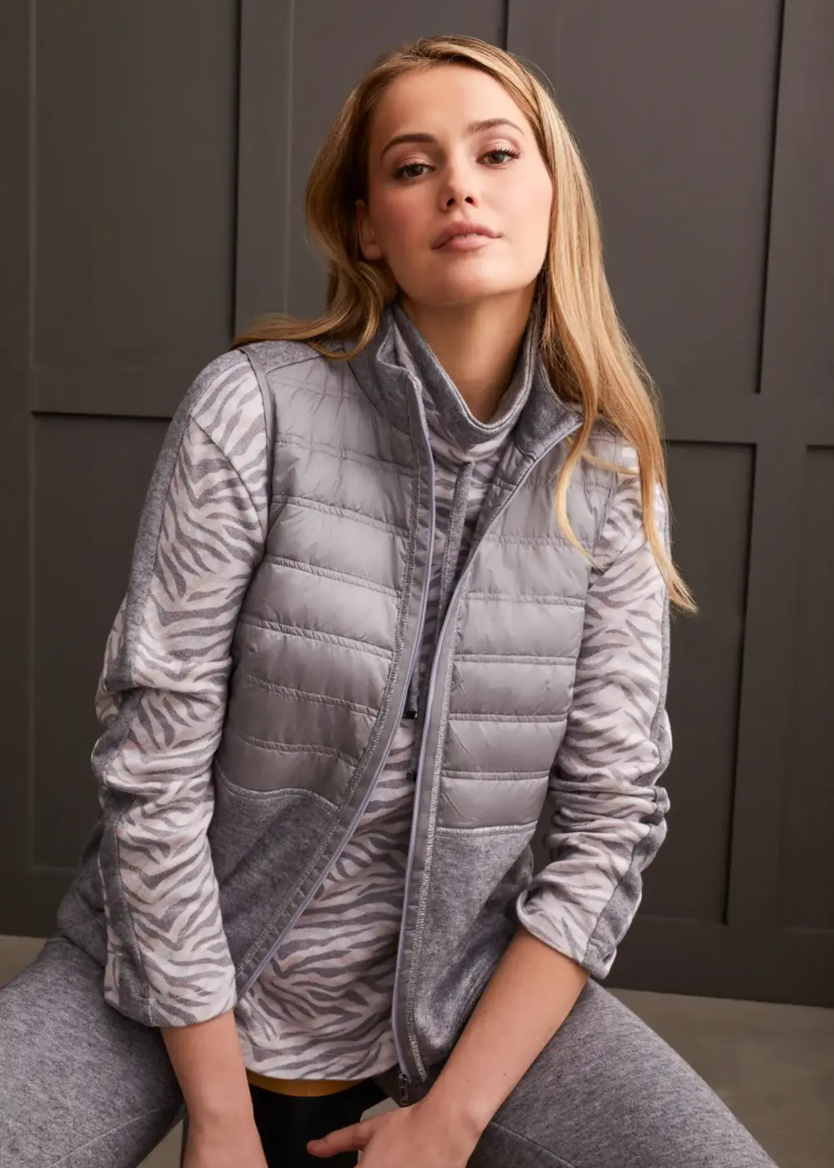 Tribal Metallic threaded zip vest