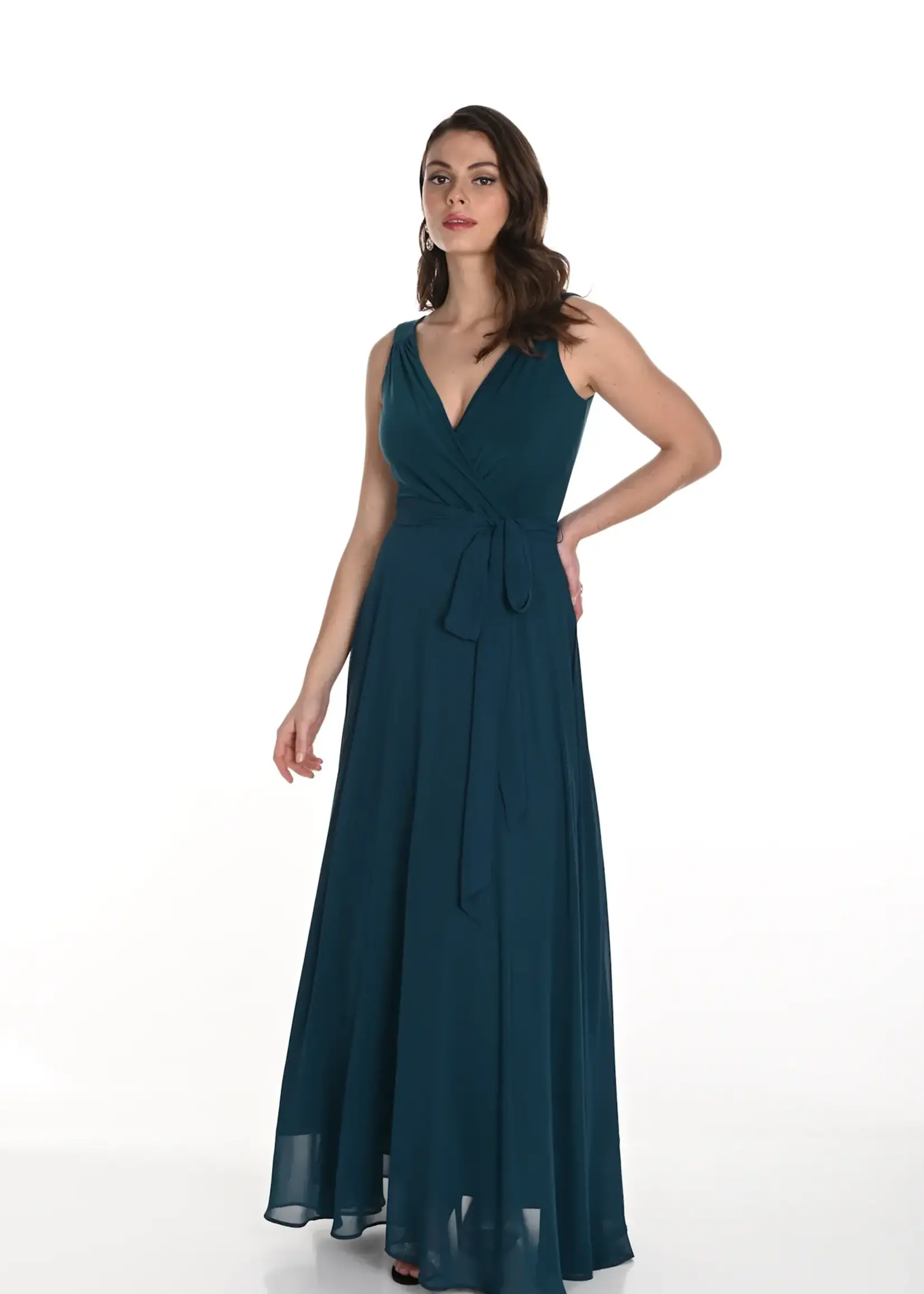 Frank Lyman Chiffon sleeveless gown w/ crinoline