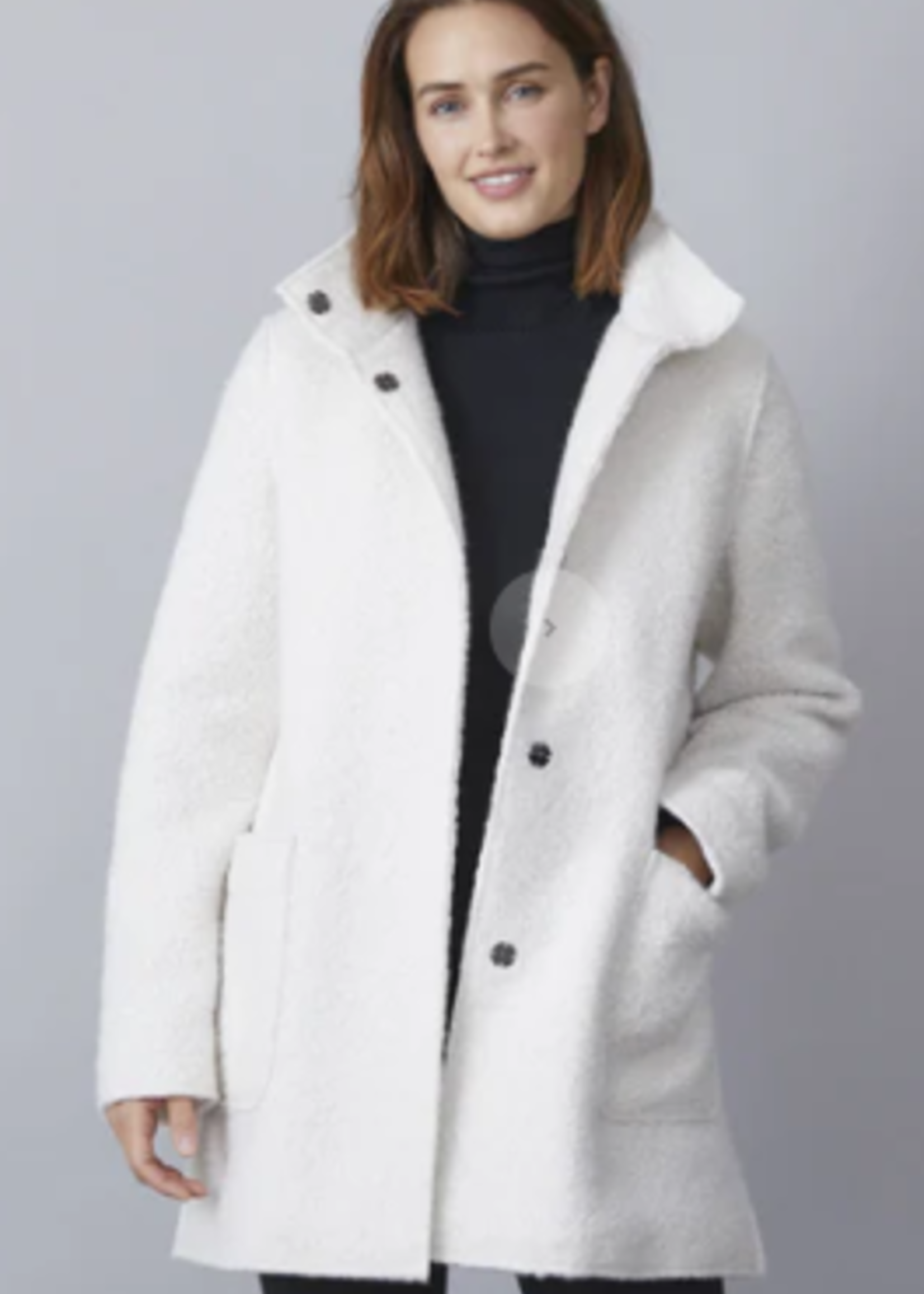 Junge Fallen collar button/ zip coat