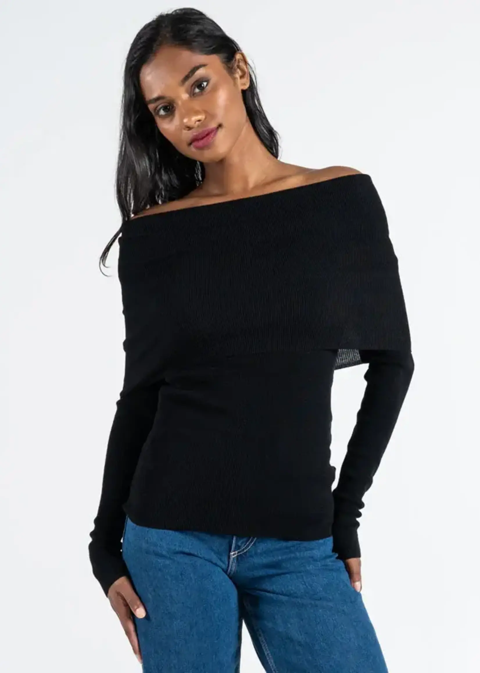 C'est moi Knit off the shoulder top