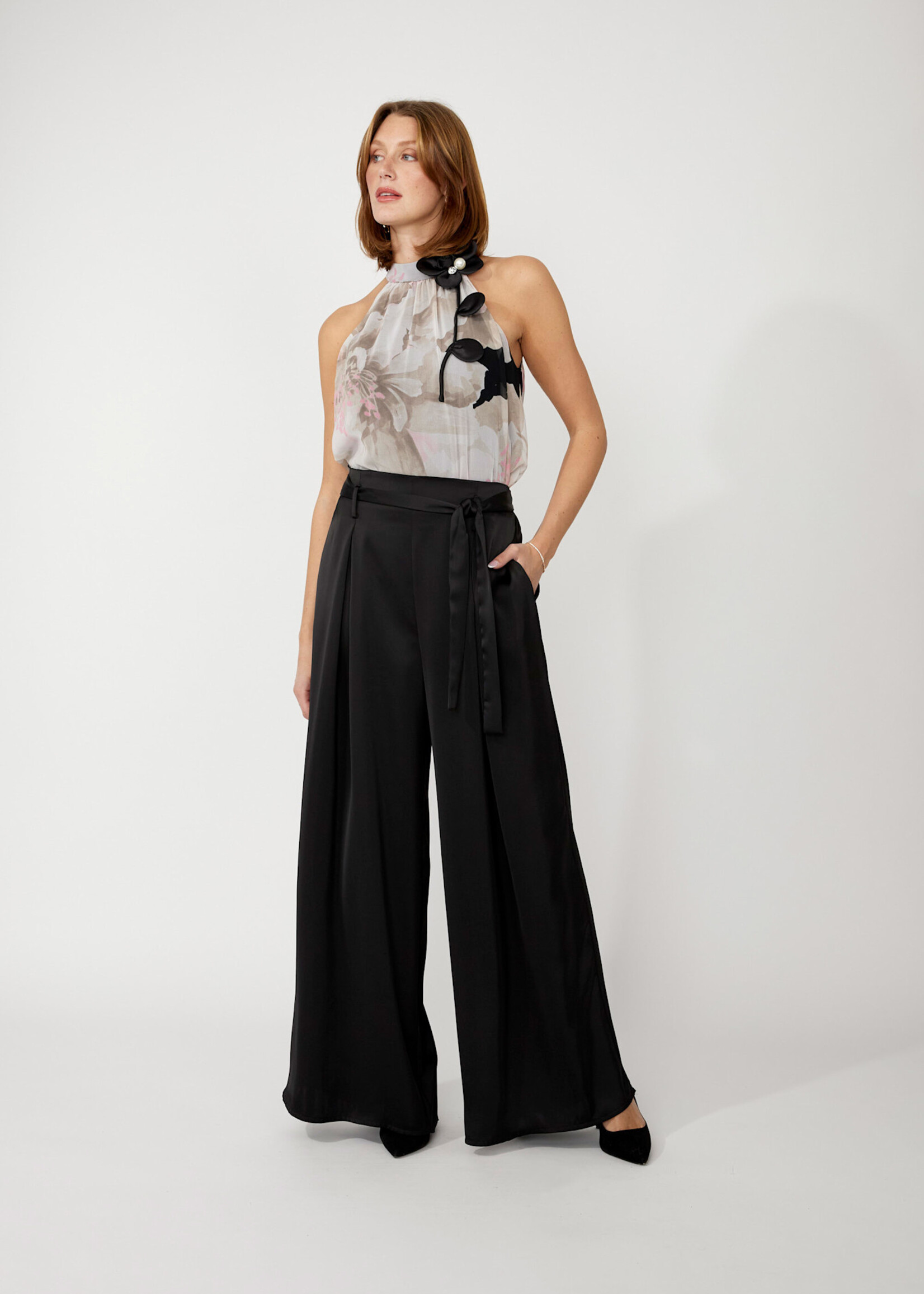 Frank Lyman High- waisted wide leg belted pant