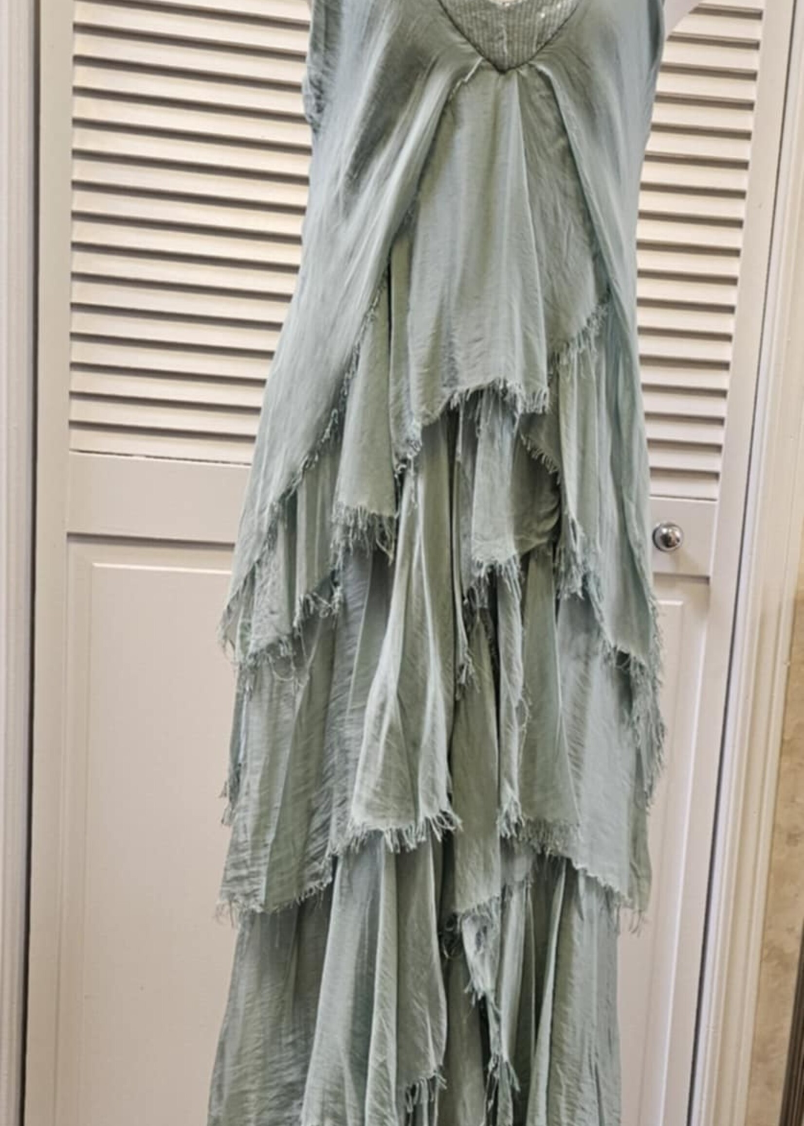 Angela Mara Linen tiered maxi dress
