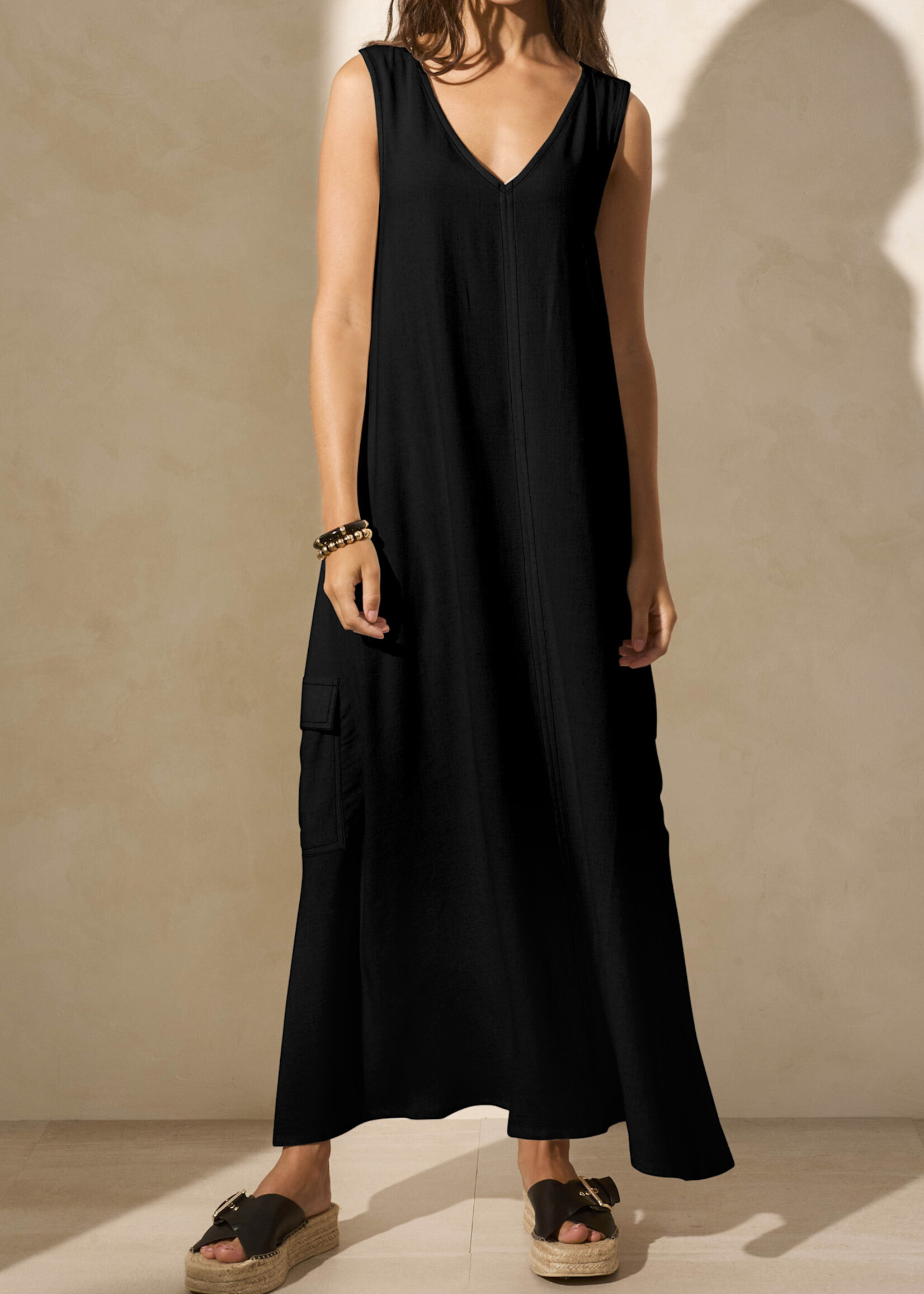 Tribal Sleeveless Cargo Maxi Dress