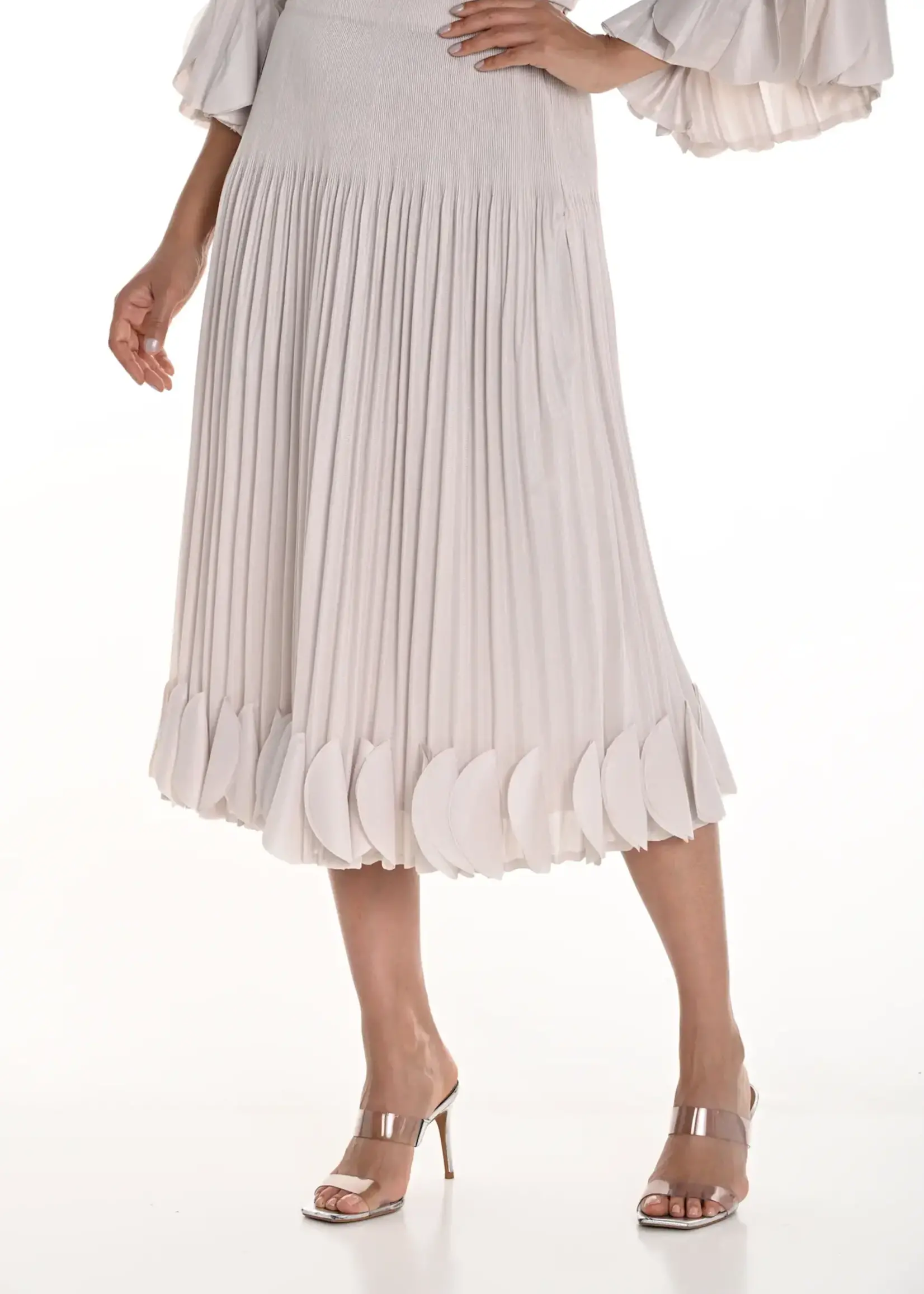 Frank Lyman Scalloped Hemline Pleated Skirt