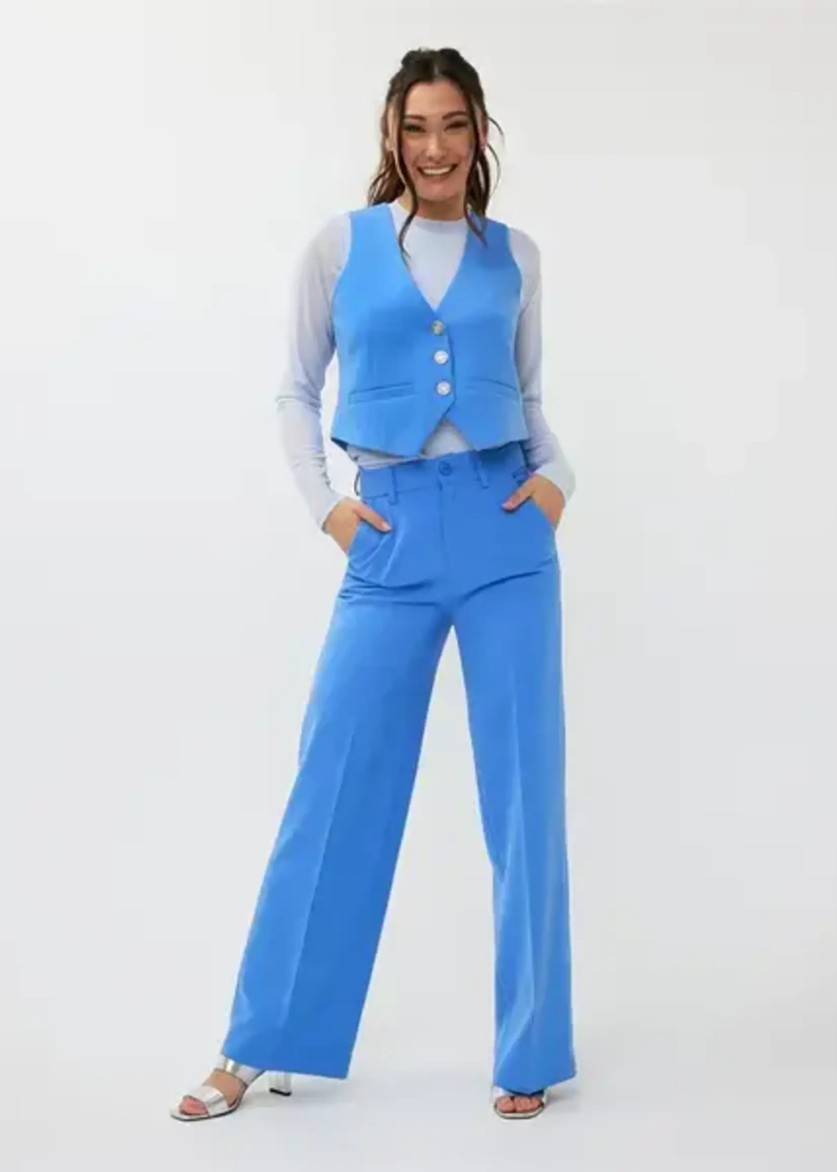 Esqualo Tailored Button Vest