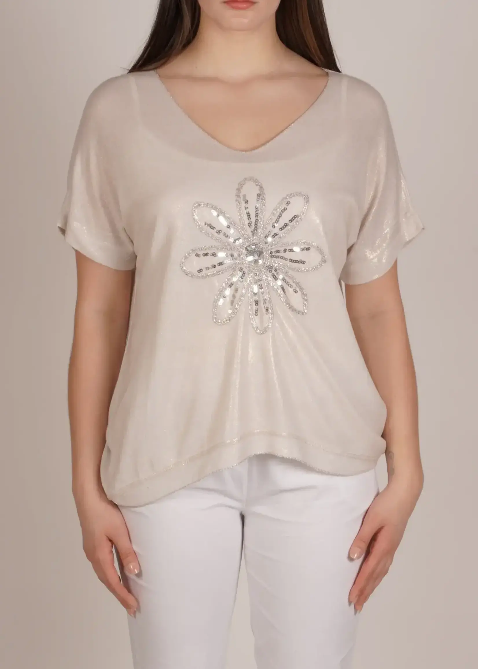 Angela Mara Sequin Daisy v-neck tee