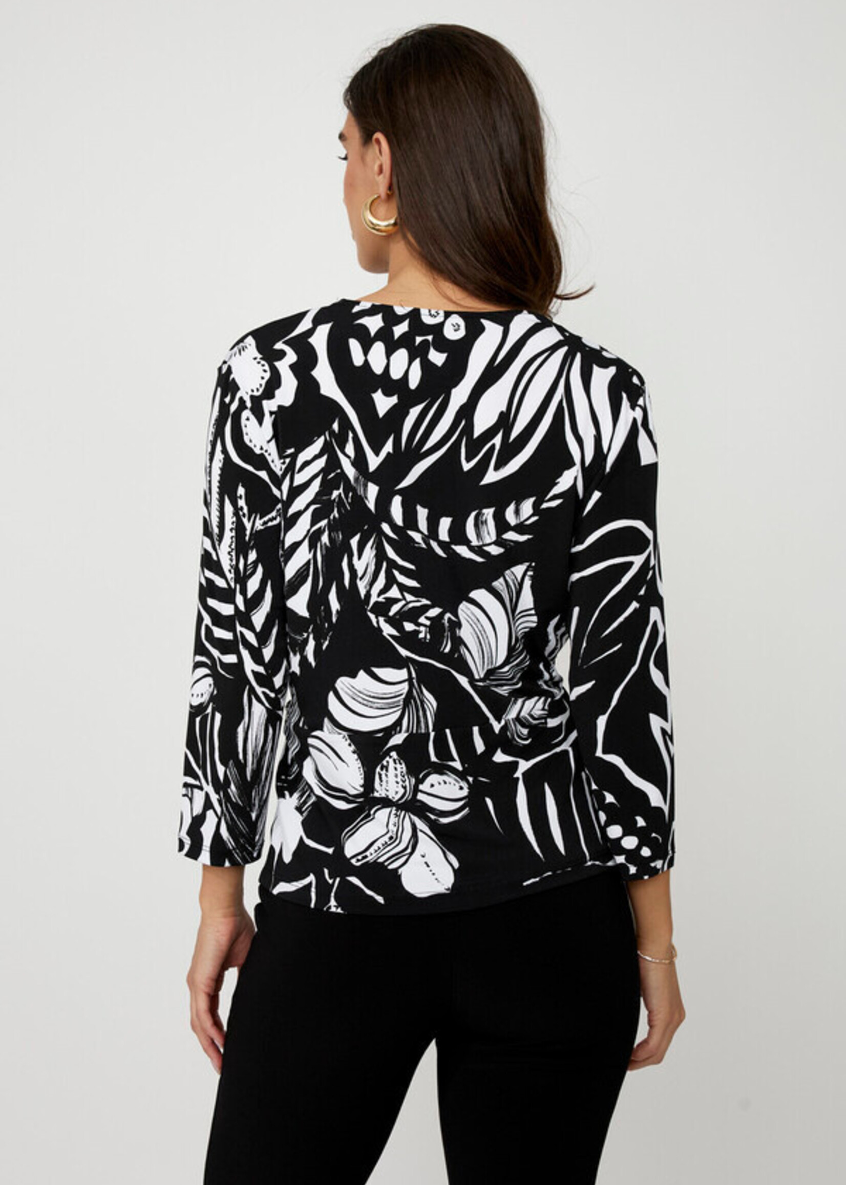 Frank Lyman Open Front Abstract Print Blazer