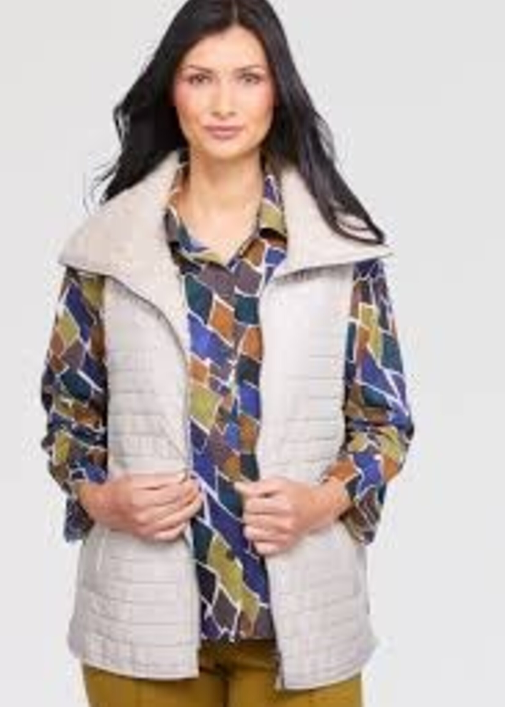 Habitat Cozy Cabin Vest