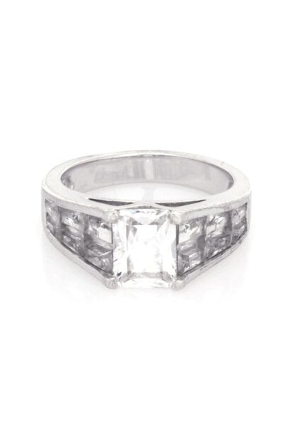 .925  Cubic Zirconia Ring