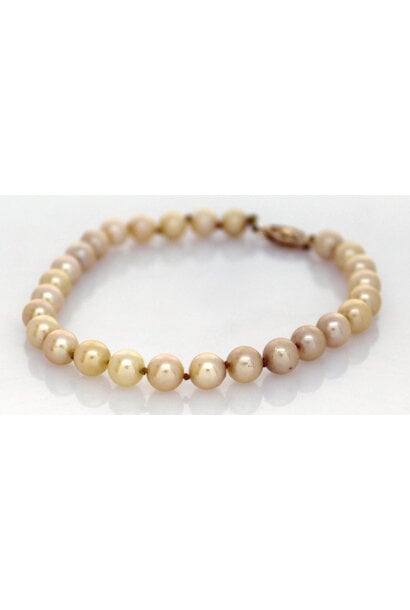 14K Yellow Gold Clasp Vintage Pearl Bracelet (7 1/2")
