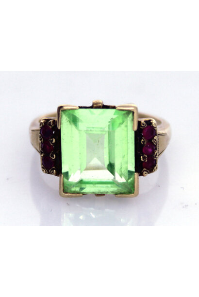 10K Yellow Gold Peridot & Ruby Cocktail Ring (sz 7 1/2)