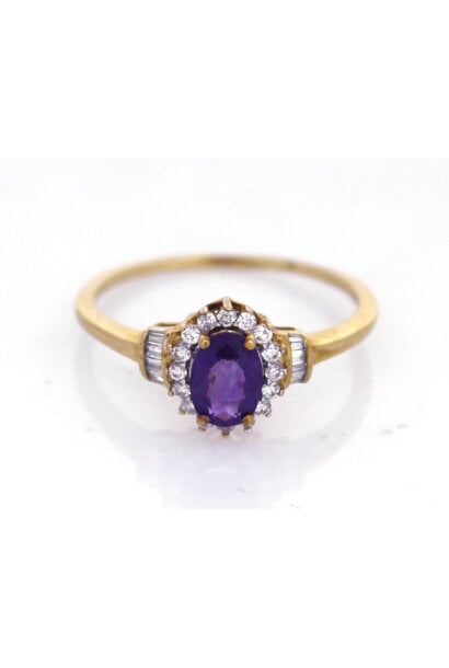 10K Yellow Gold Amethyst & Diamond Ring (sz 9 1/2)