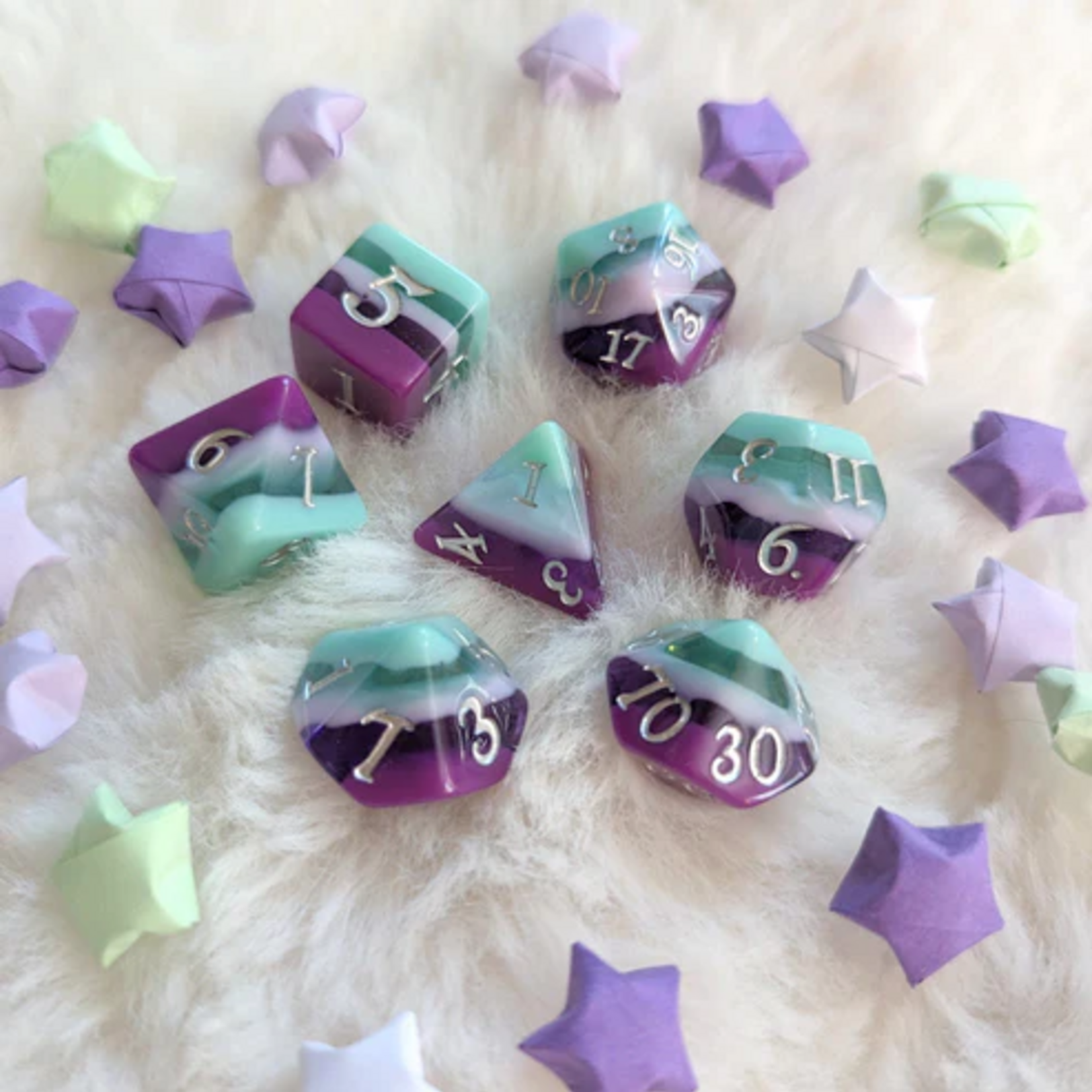 Fennek and Finch Fae Dragon Polyhedral 7 die set