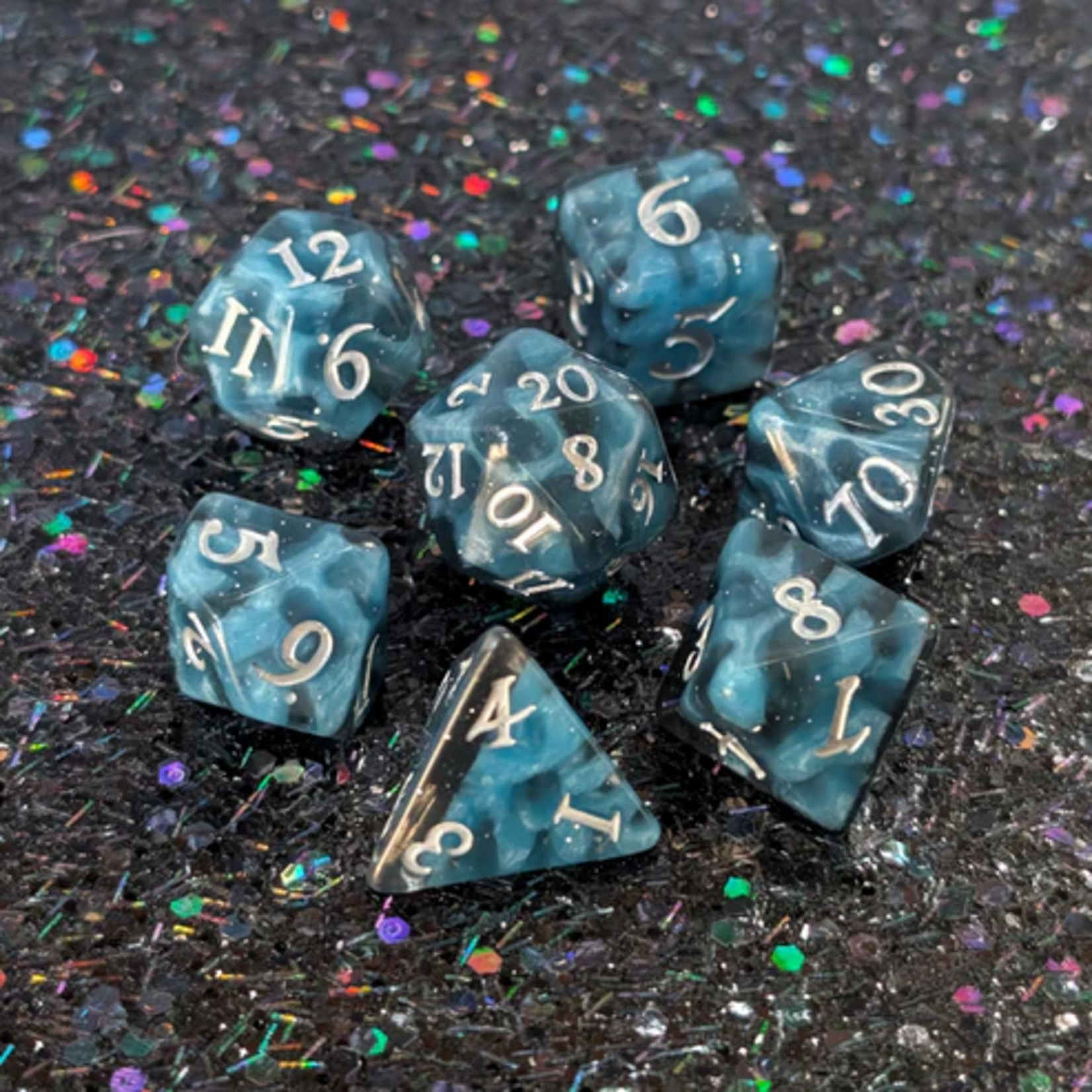Fennek and Finch Mystic Mind Black Blue Polyhedral 7 die set