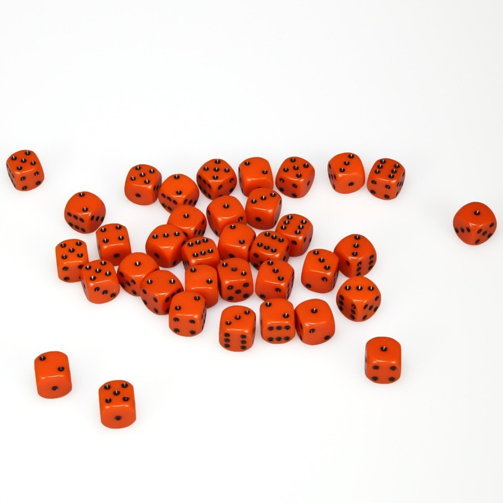 Chessex Chessex Opaque Orange with Black 12 mm d6 36 die set