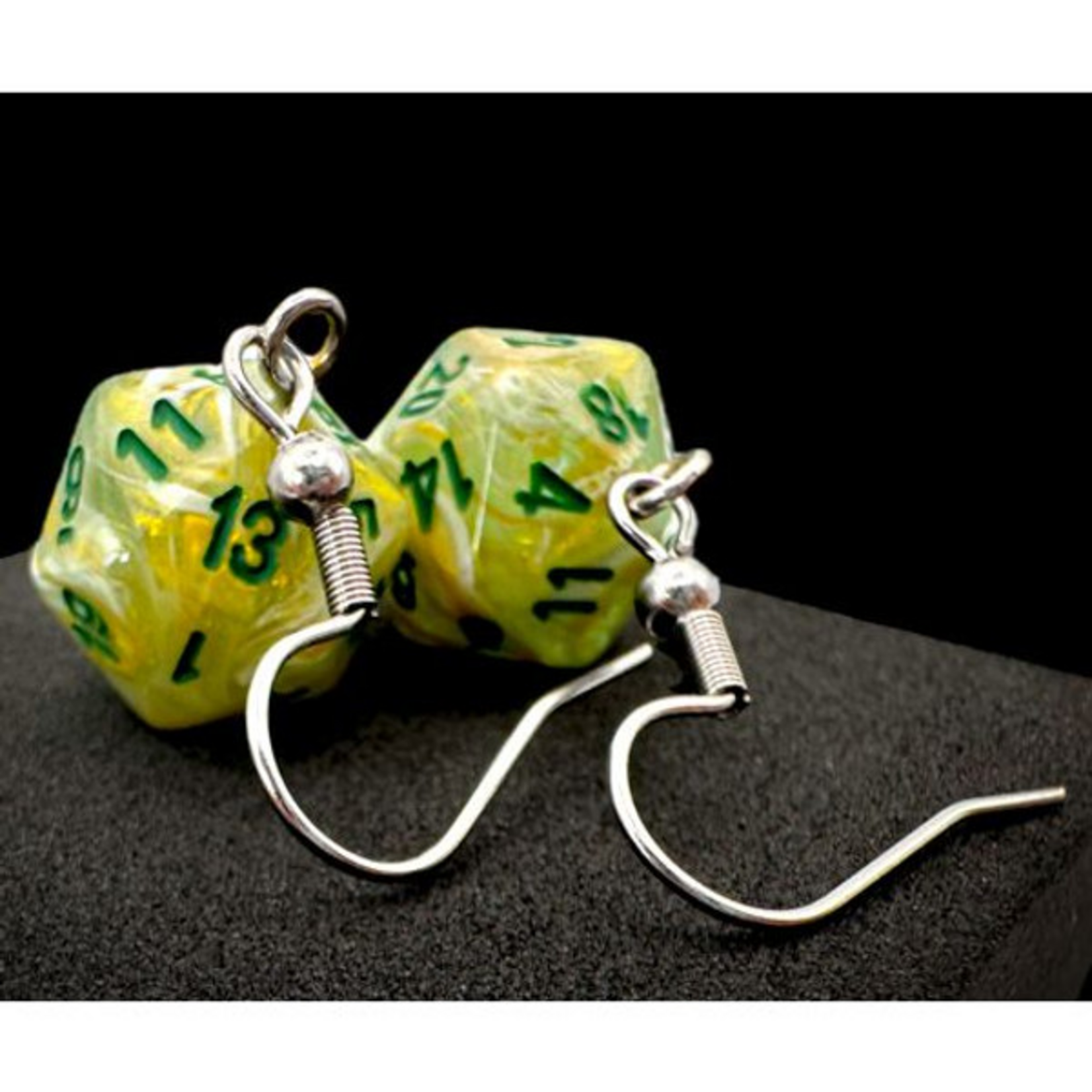 Chessex Hook Earrings mini d20 Marble Green