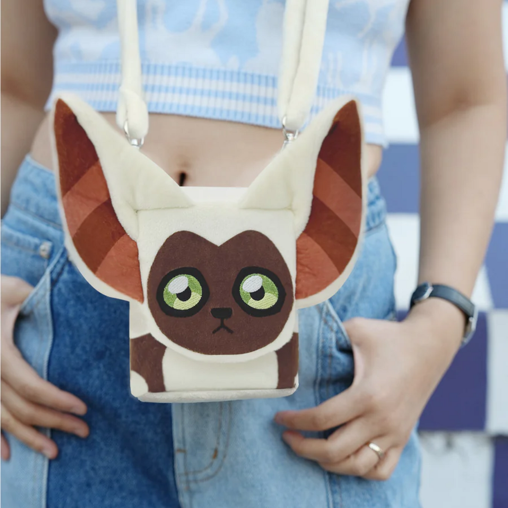 Gatherer's Tavern ARTY Deck Box Momo