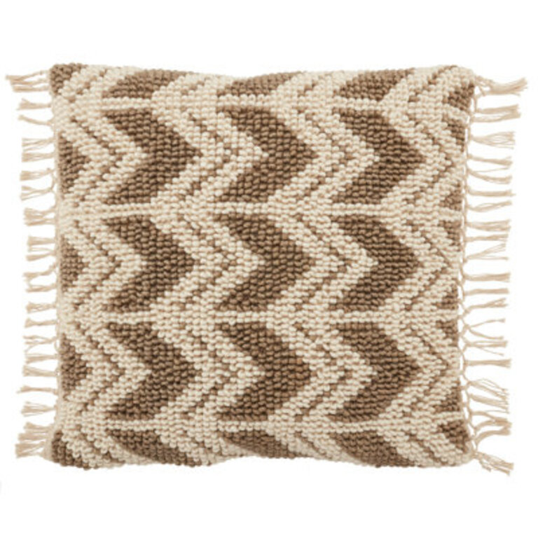 Oakleaf Throw Square Pillow Color: Olive/Ivory, Fill Material: Down