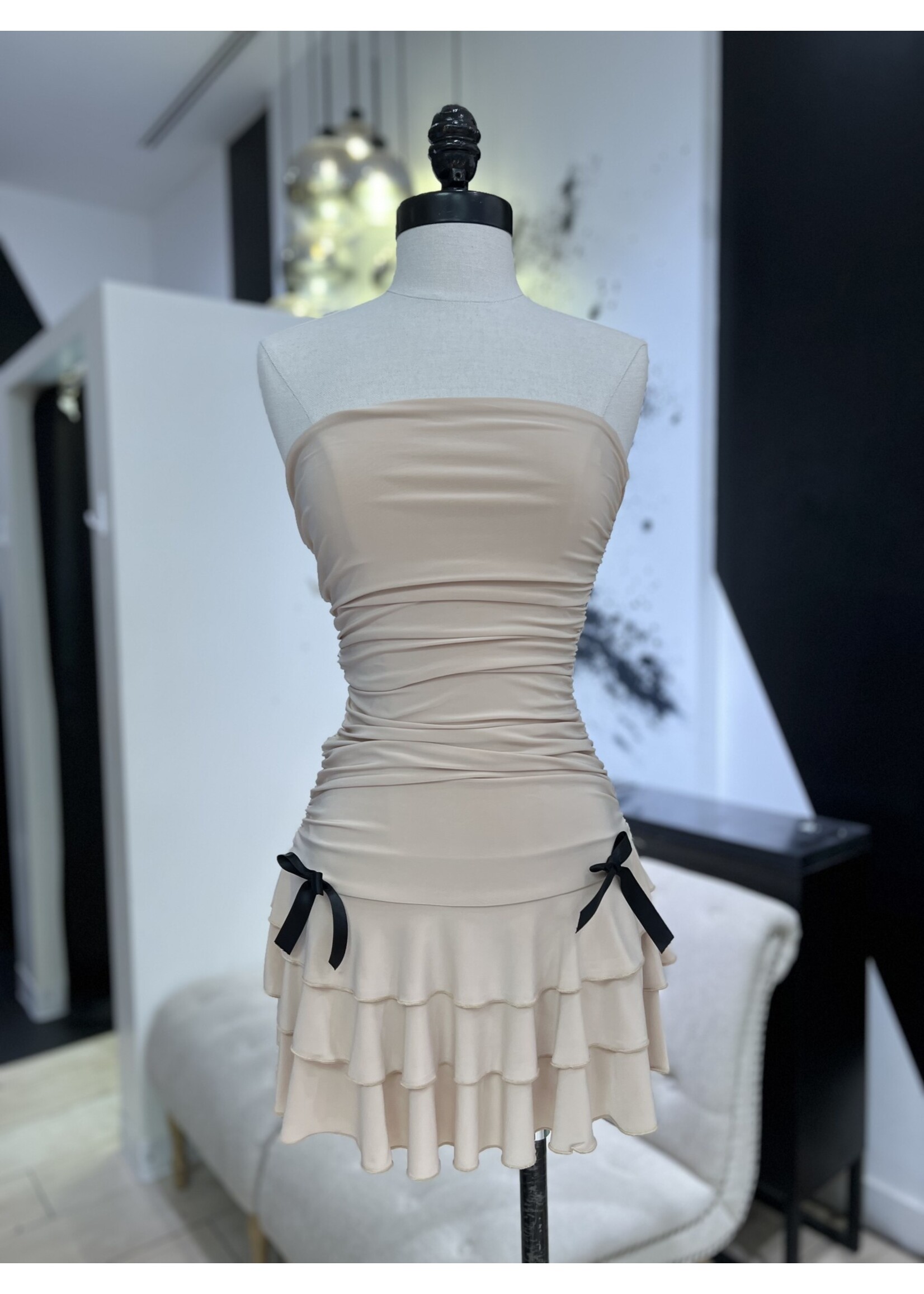LEXISSBOUTIQUE Coquette strapless ruched ruffled mini dress