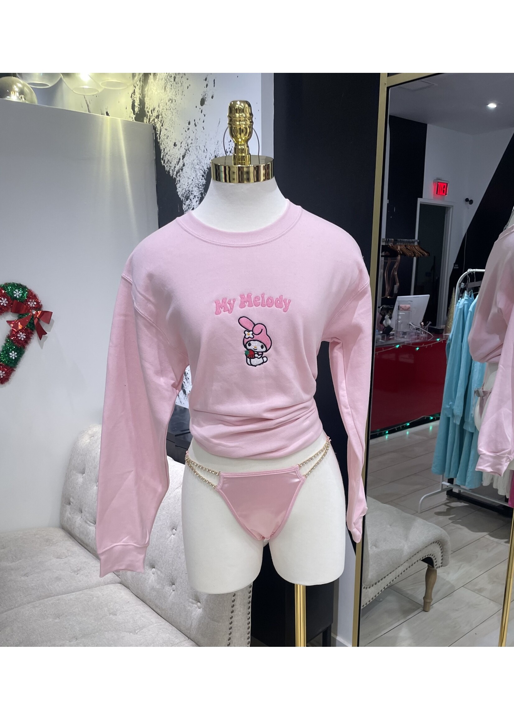 LEXISSBOUTIQUE Hi Melody Embroidered Crewneck