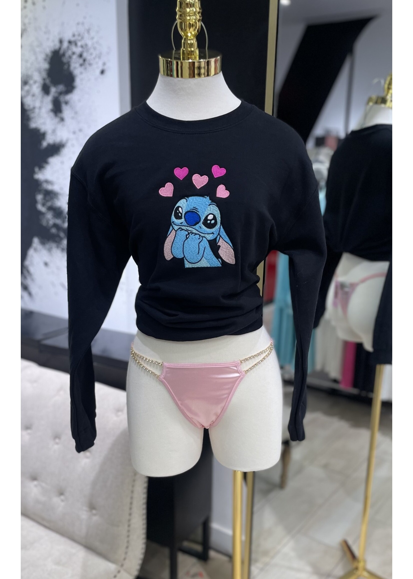 LEXISSBOUTIQUE Stitch Embroidered Crewneck