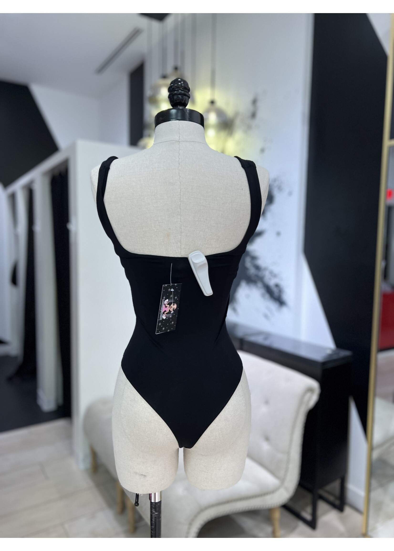 LEXISSBOUTIQUE inside mesh tank bodysuit
