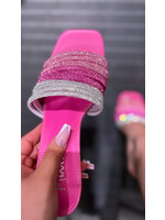 LEXISSBOUTIQUE bling strap classy heels